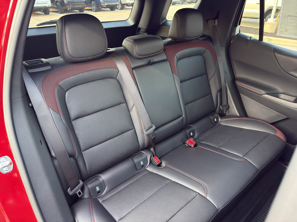 New 2027 Chevrolet Equinox RS w/ Safety and Technology Package FWD image 44