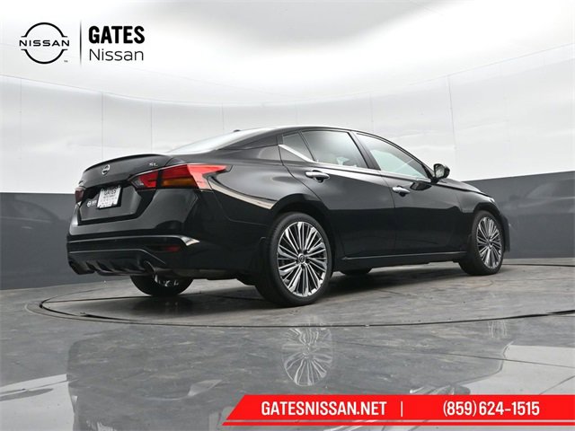 Used 2025 Nissan Altima 2.5 SL image 35