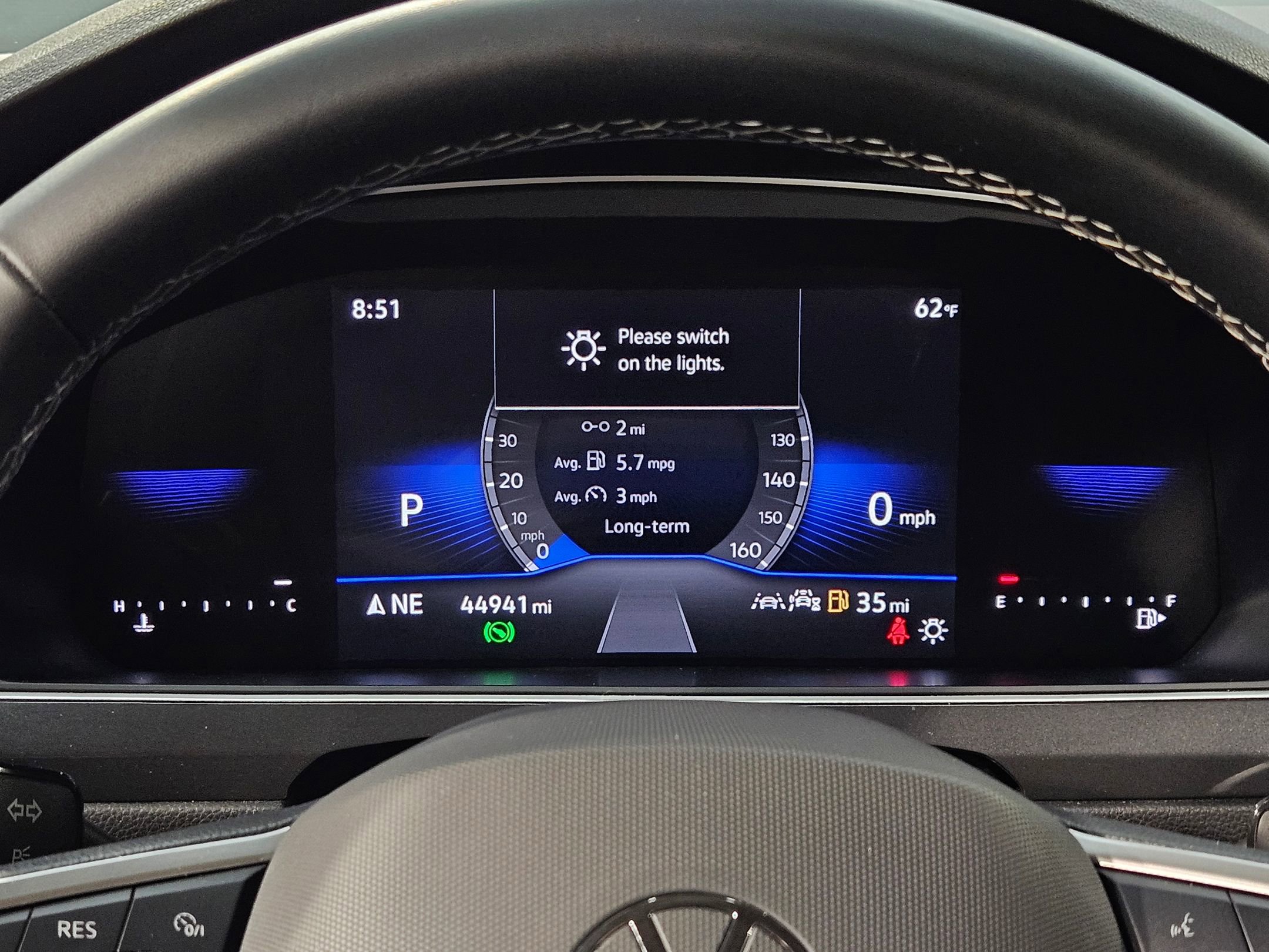 Used 2024 Volkswagen Tiguan SE image 15