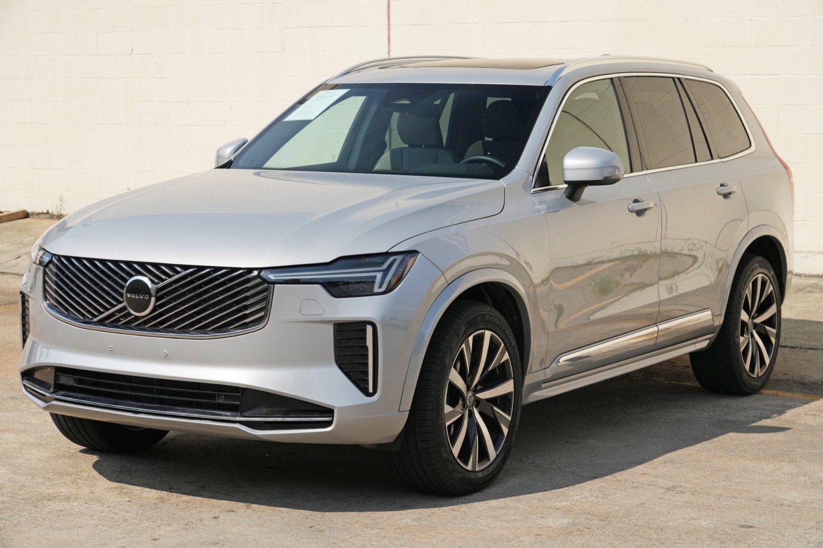 Used 2025 Volvo XC90 B5 Core w/ Protection Package Premier AWD/4WD image 53