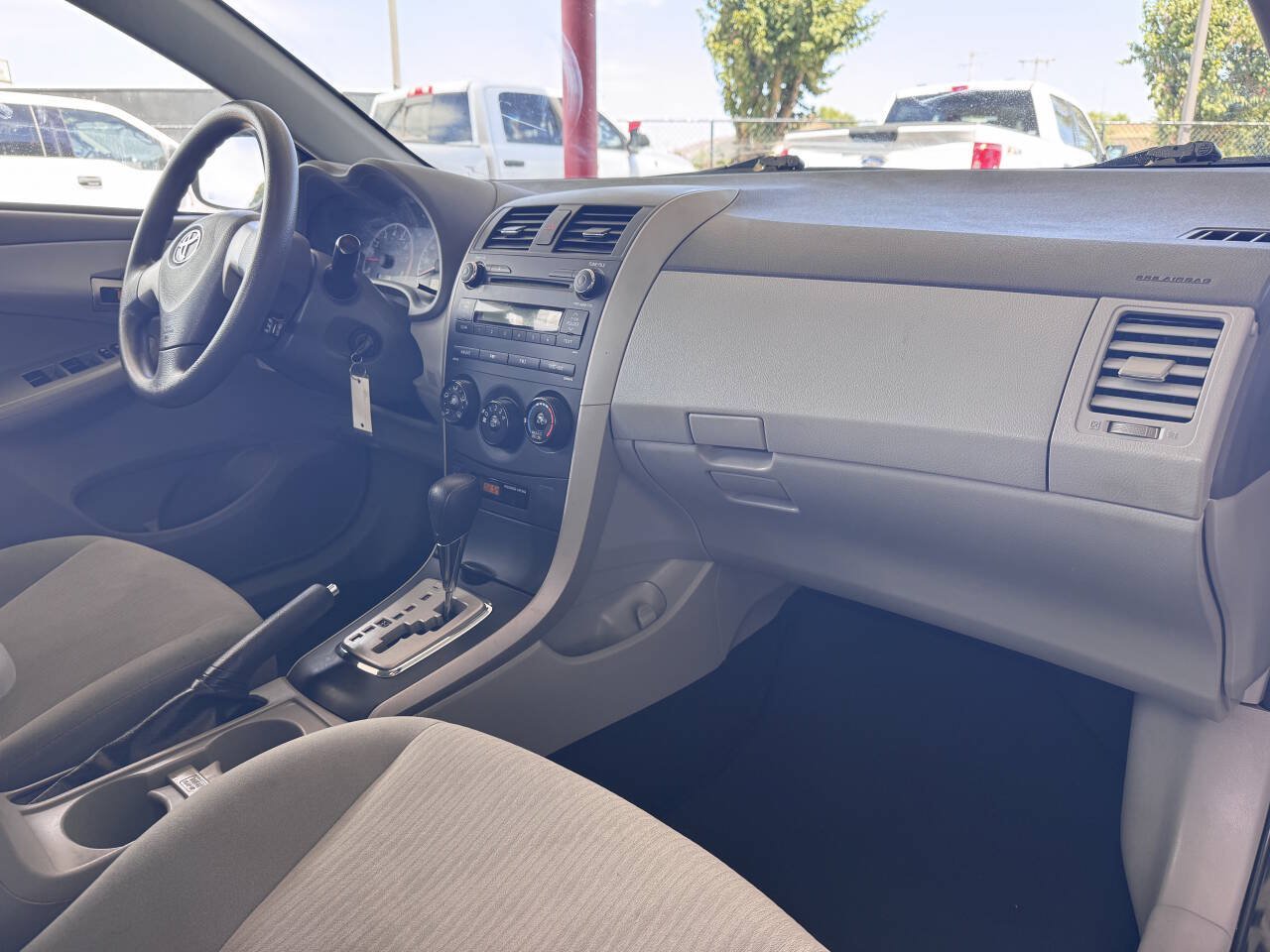 Used 2010 Toyota Corolla LE FWD image 12