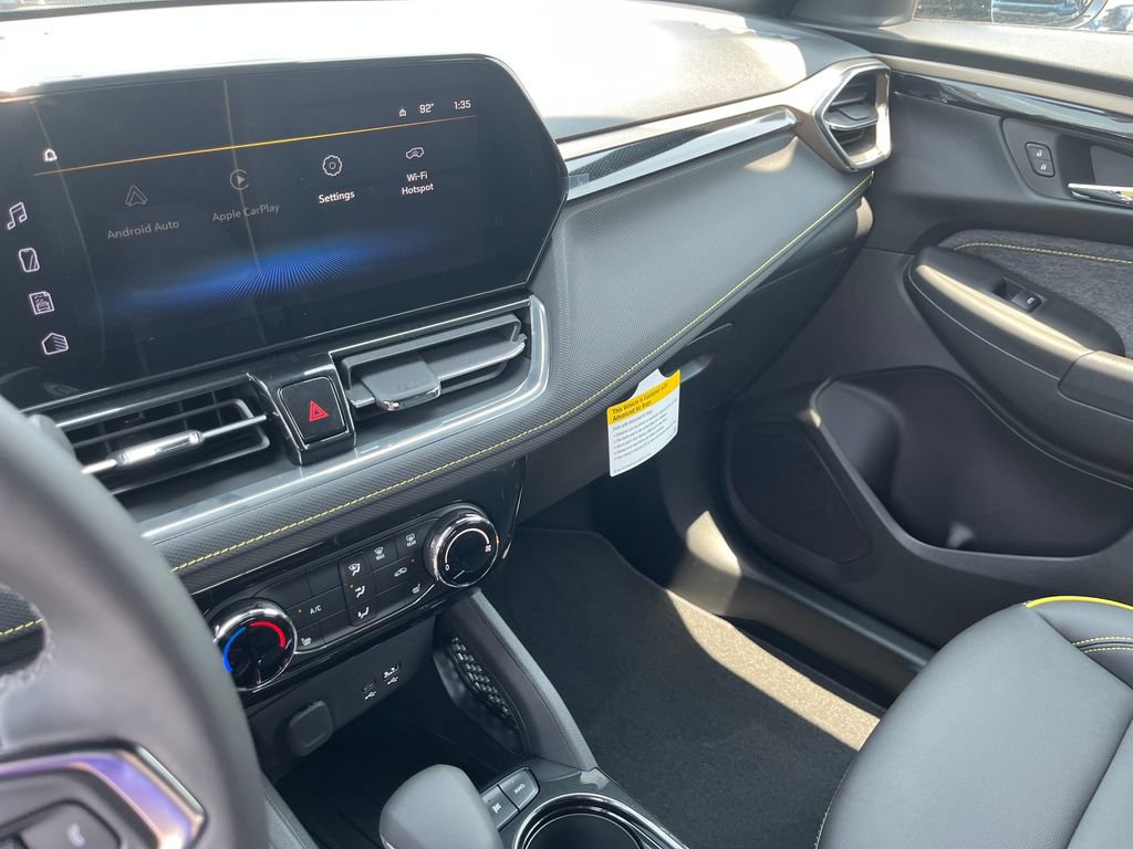 New 2026 Chevrolet TrailBlazer ACTIV AWD/4WD image 16