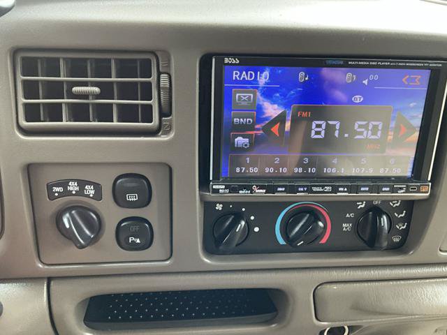 Used 2000 Ford Excursion Limited AWD/4WD image 11