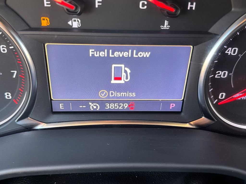 Used 2023 GMC Acadia SLT image 26