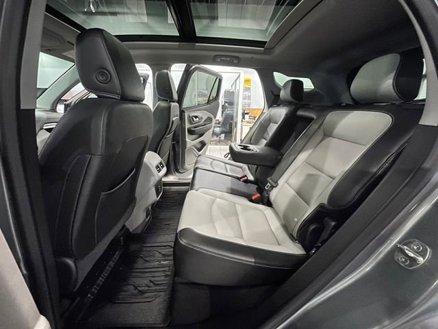 Certified 2023 GMC Terrain SLT w/ Infotainment Package II image 12