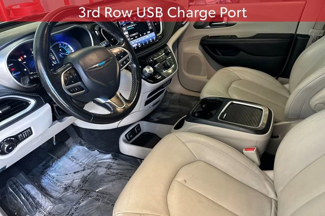 Used 2021 Chrysler Pacifica Touring-L FWD image 13