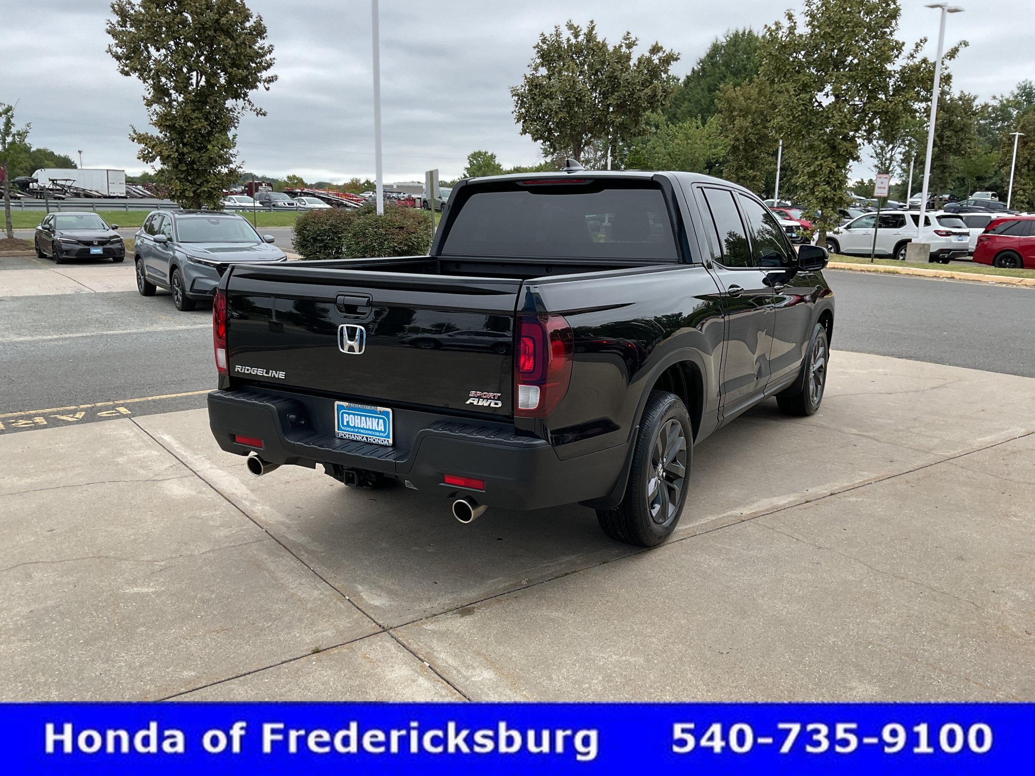 Certified 2023 Honda Ridgeline Sport image 6