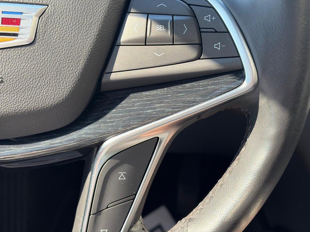 Certified 2024 Cadillac XT5 Premium Luxury FWD image 22