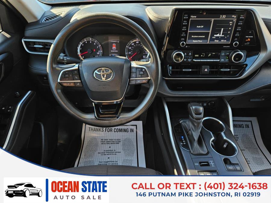 Used 2021 Toyota Highlander L image 17