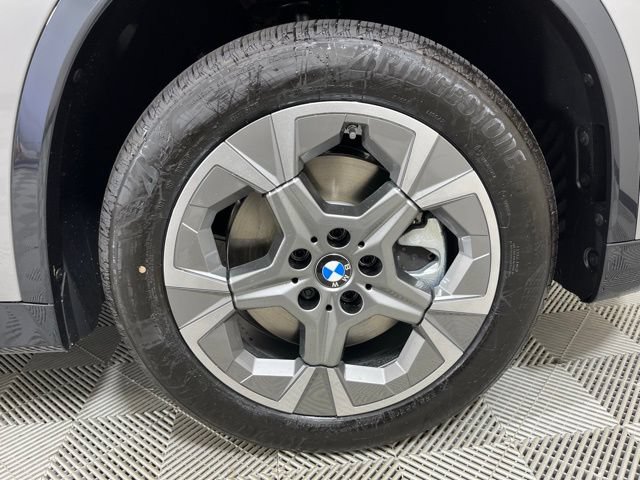 Used 2026 BMW X1 xDrive28i w/ Technology Package AWD/4WD image 24