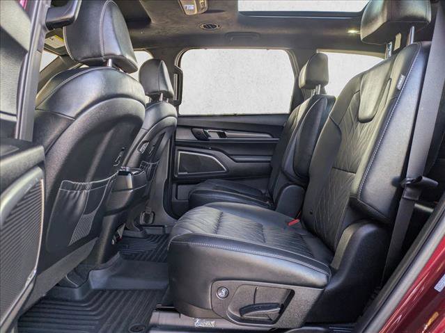 Used 2023 Kia Telluride SX Prestige X-Line image 19