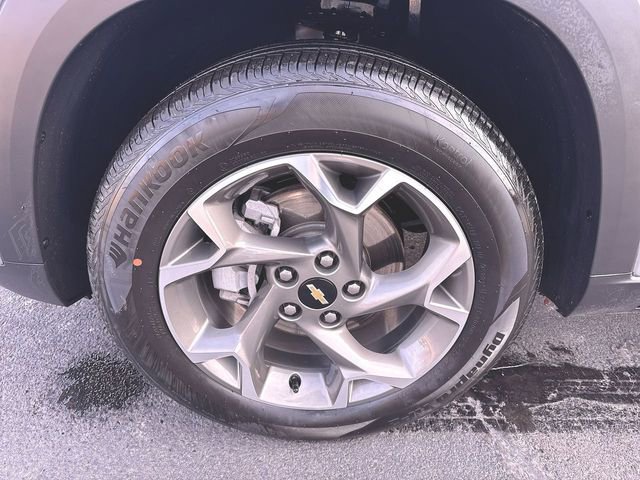 Used 2024 Chevrolet Trax LT w/ Driver Confidence Package image 31