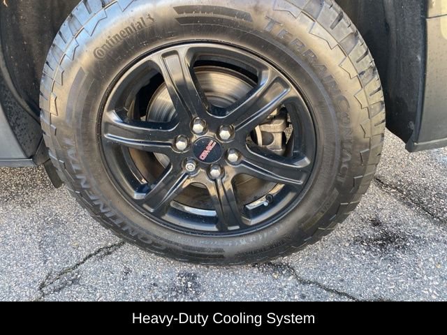 Used 2020 GMC Acadia AT4 w/ Driver Alert Package II image 11