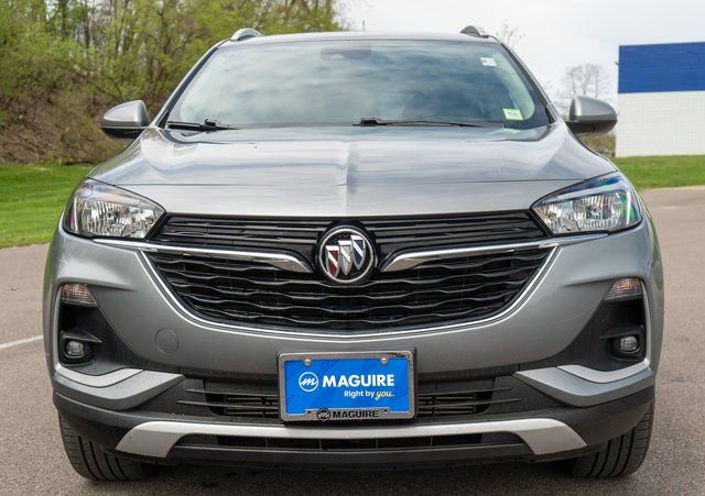 Used 2023 Buick Encore GX Select w/ Safety Package II AWD/4WD image 3
