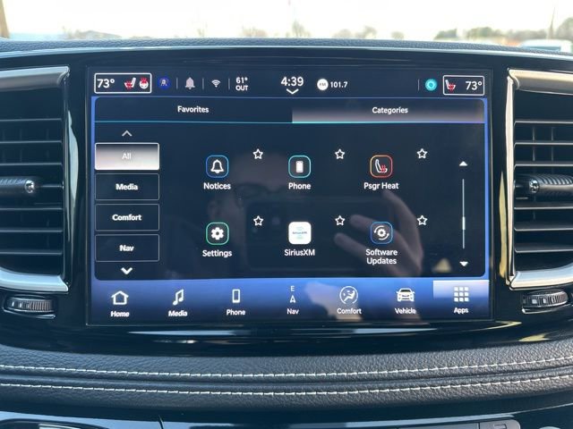 Certified 2024 Chrysler Pacifica Select image 53