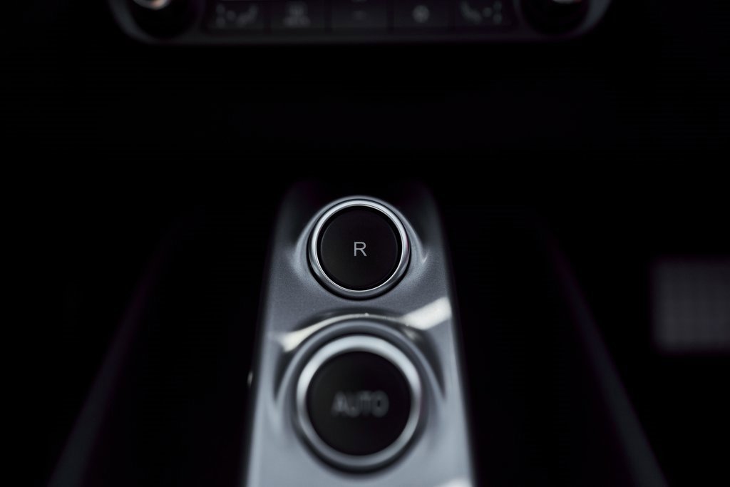 Used 2018 Ferrari 812 Superfast image 69