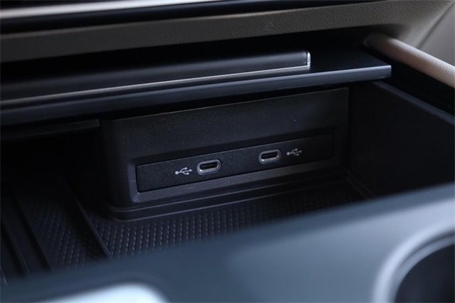 New 2026 Volkswagen Atlas SE image 16