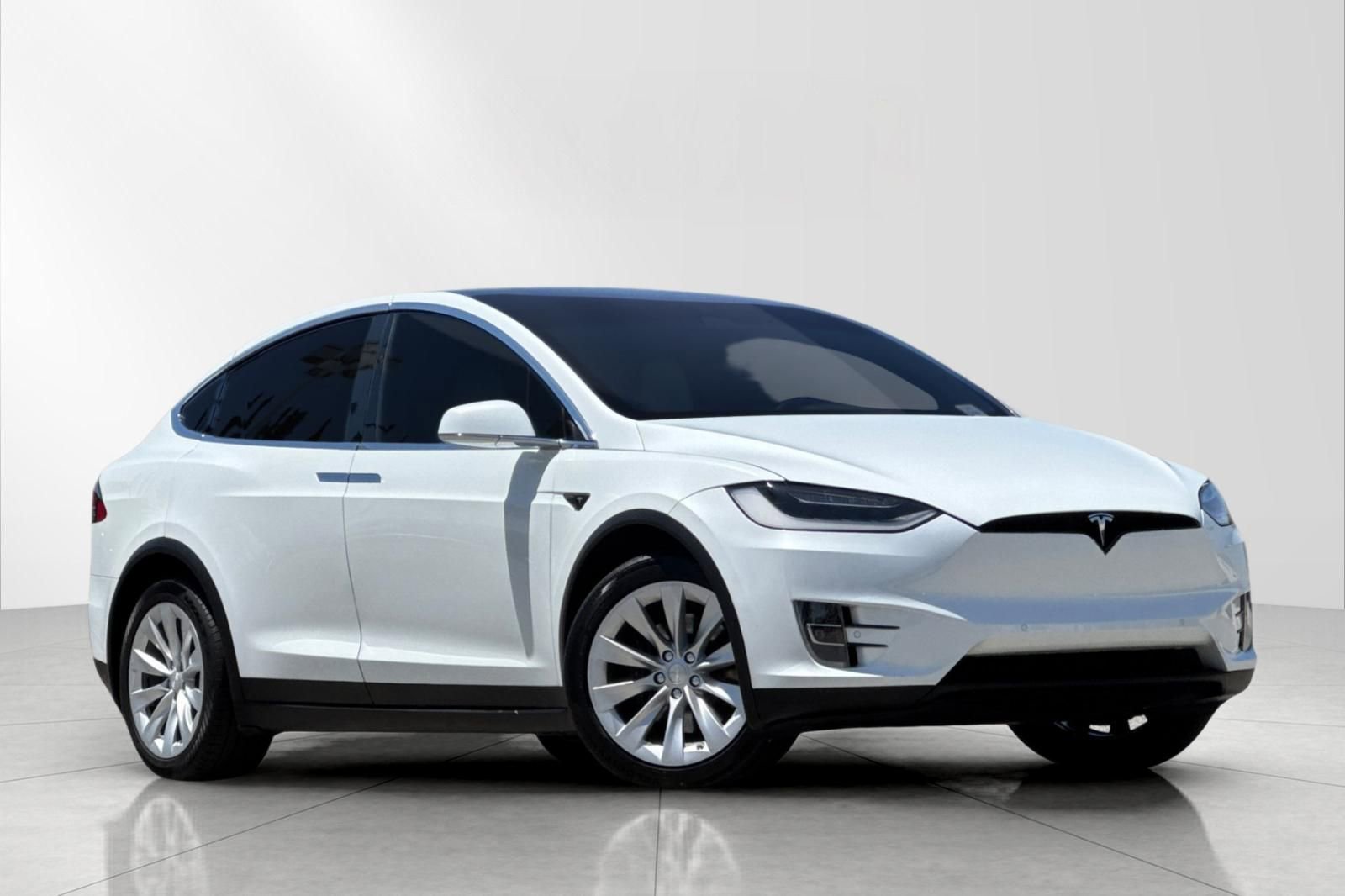 Used 2018 Tesla Model X 75D AWD/4WD image 1