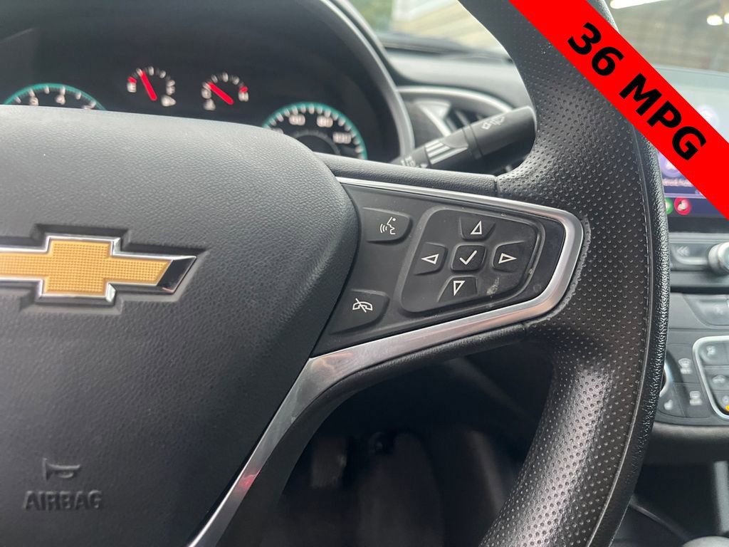 Used 2022 Chevrolet Malibu LT image 23