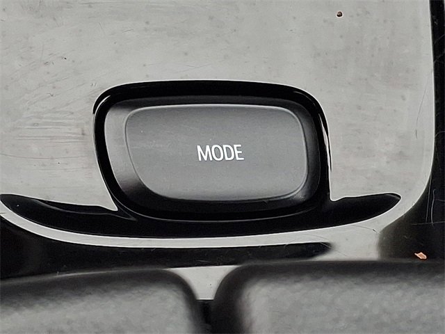 Used 2023 Buick Envision Essence w/ Sport Touring Package image 25