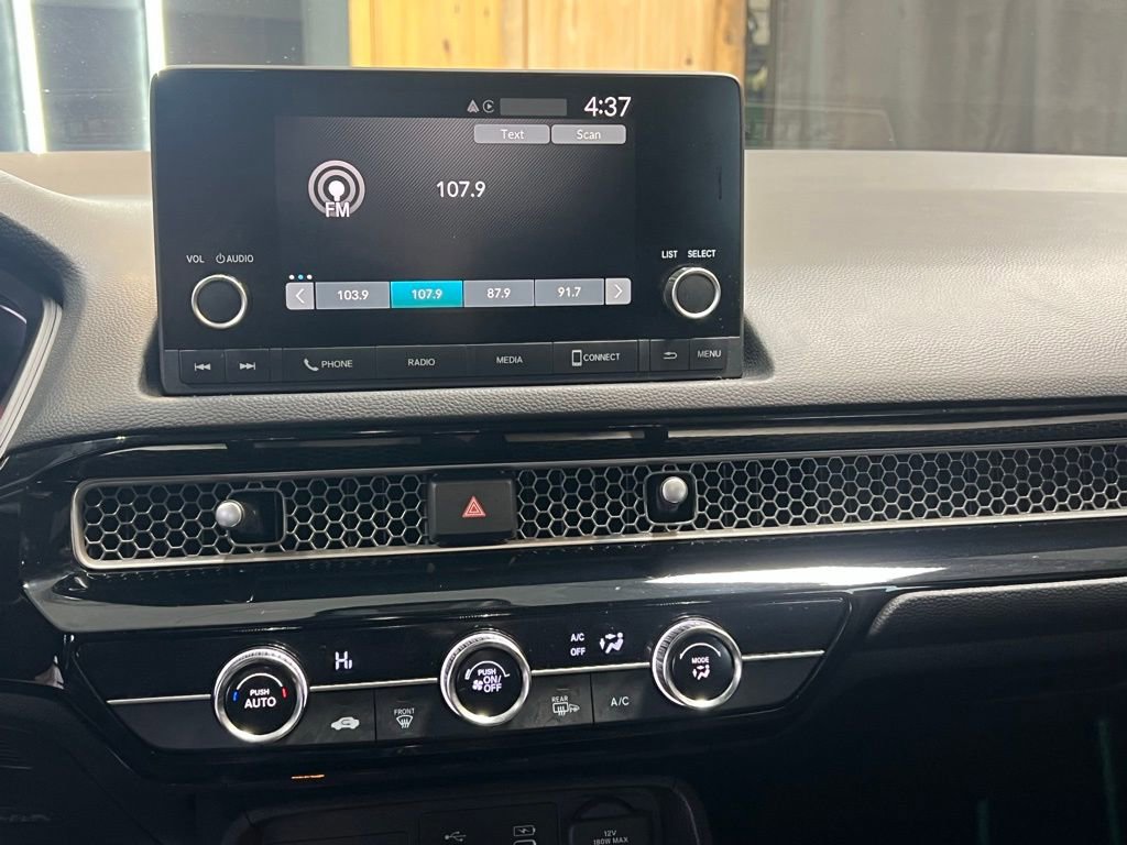 Used 2025 Honda Civic Sport image 27