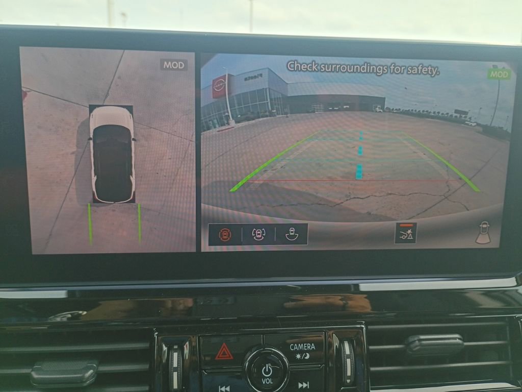 New 2026 Nissan Pathfinder Platinum image 15