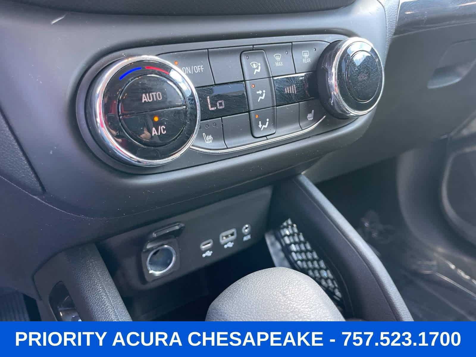 Used 2023 Chevrolet TrailBlazer LT w/ Convenience Package AWD/4WD image 19