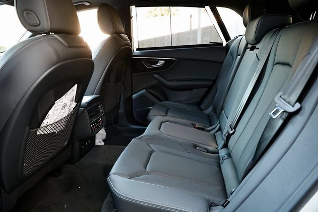 New 2026 Audi Q8 Premium Plus AWD/4WD image 25