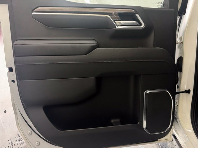 Used 2022 Chevrolet Silverado 1500 LT Trail Boss w/ LT Trail Boss Premium Package AWD/4WD image 21