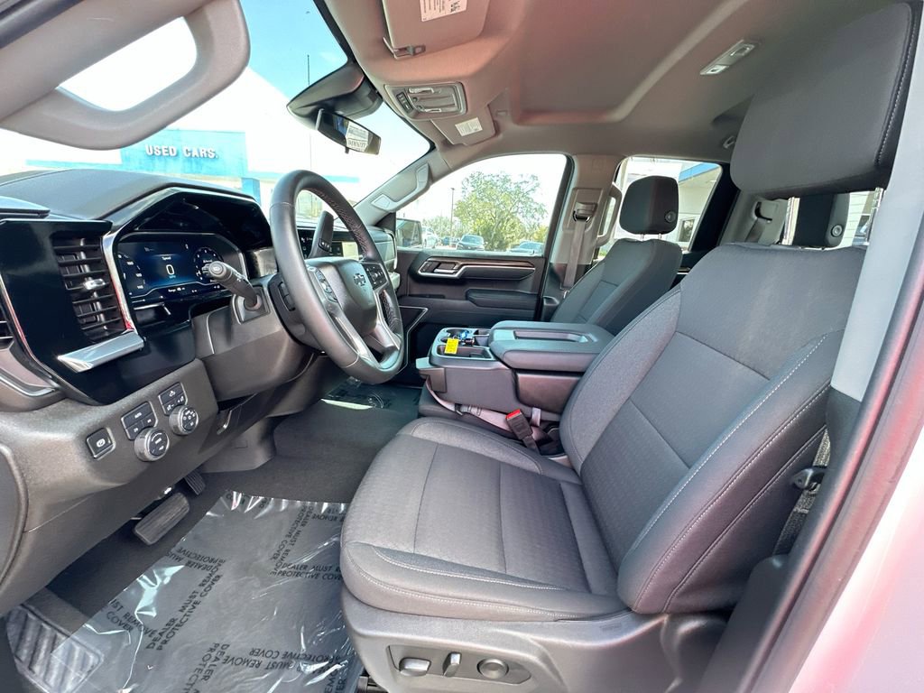 Certified 2025 Chevrolet Silverado 1500 RST w/ Redline Edition image 21