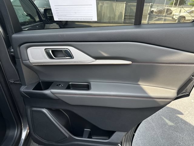 Certified 2025 Ford Explorer Active AWD/4WD image 41