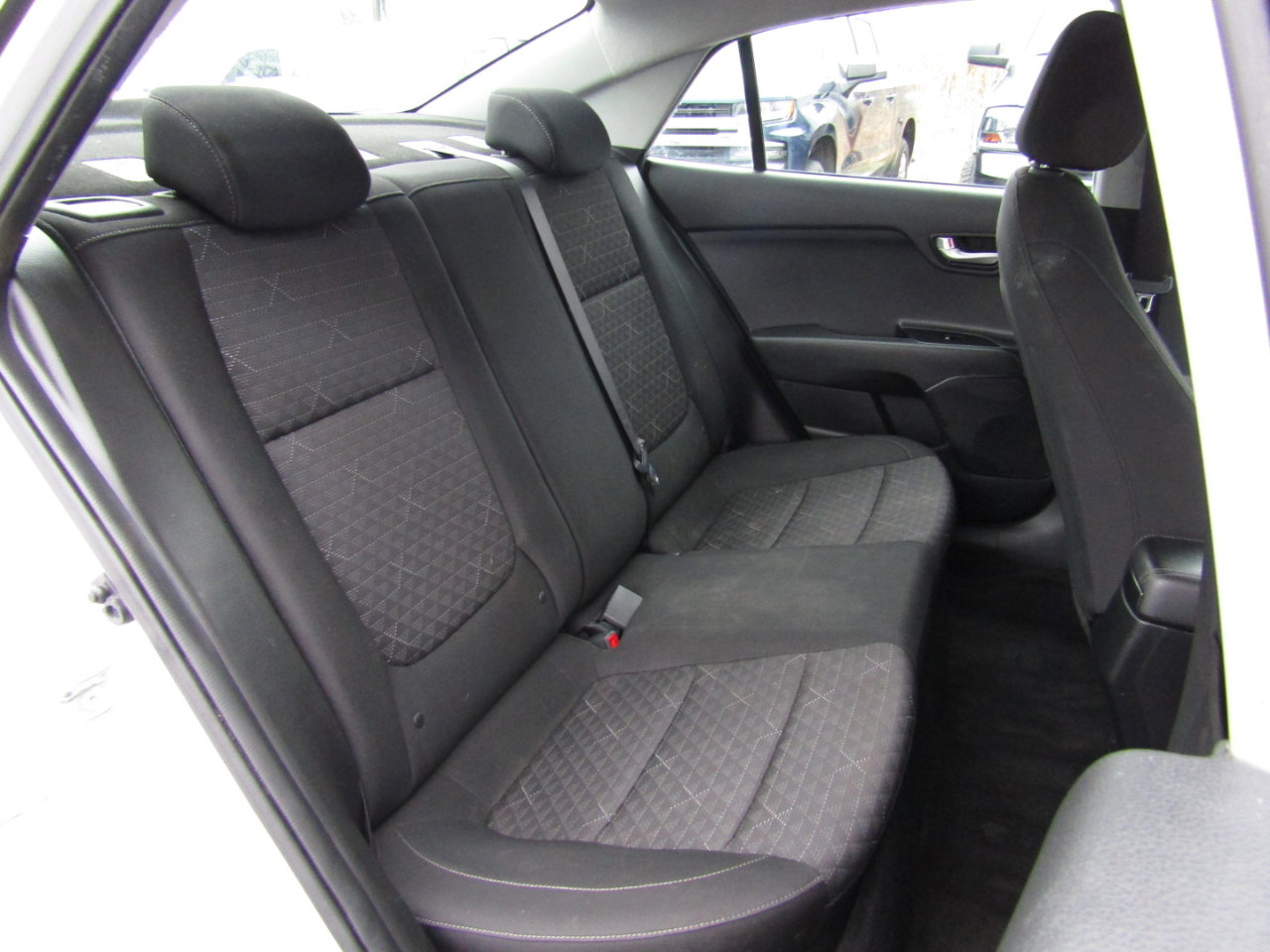 Used 2022 Kia Rio S image 24