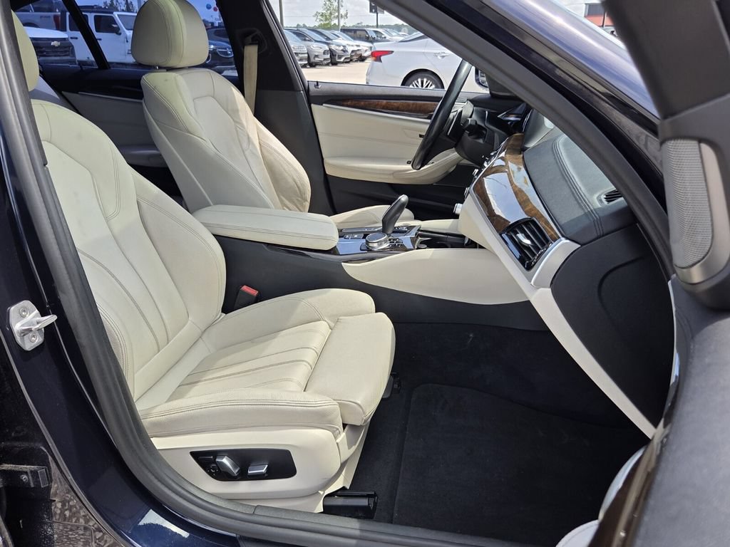 Used 2017 BMW 530i RWD image 19