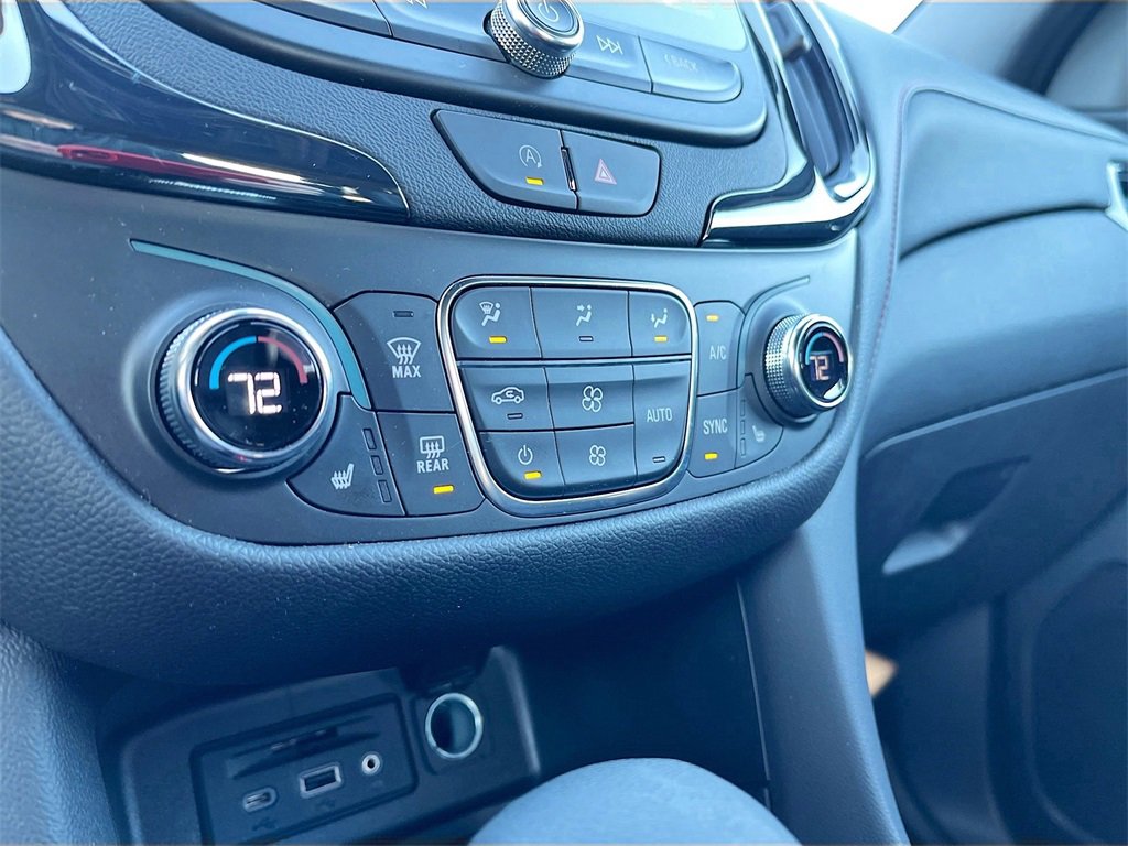 Used 2024 Chevrolet Equinox RS w/ RS Leather Package image 15