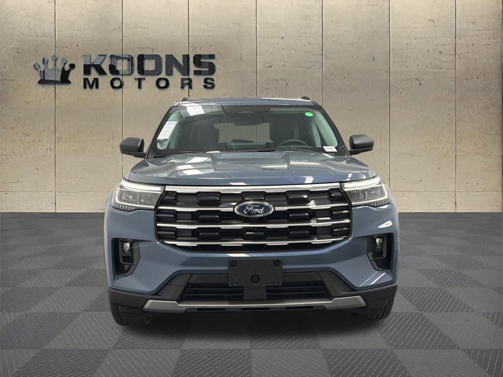 New 2026 Ford Explorer Active w/ Active Comfort Package image 3