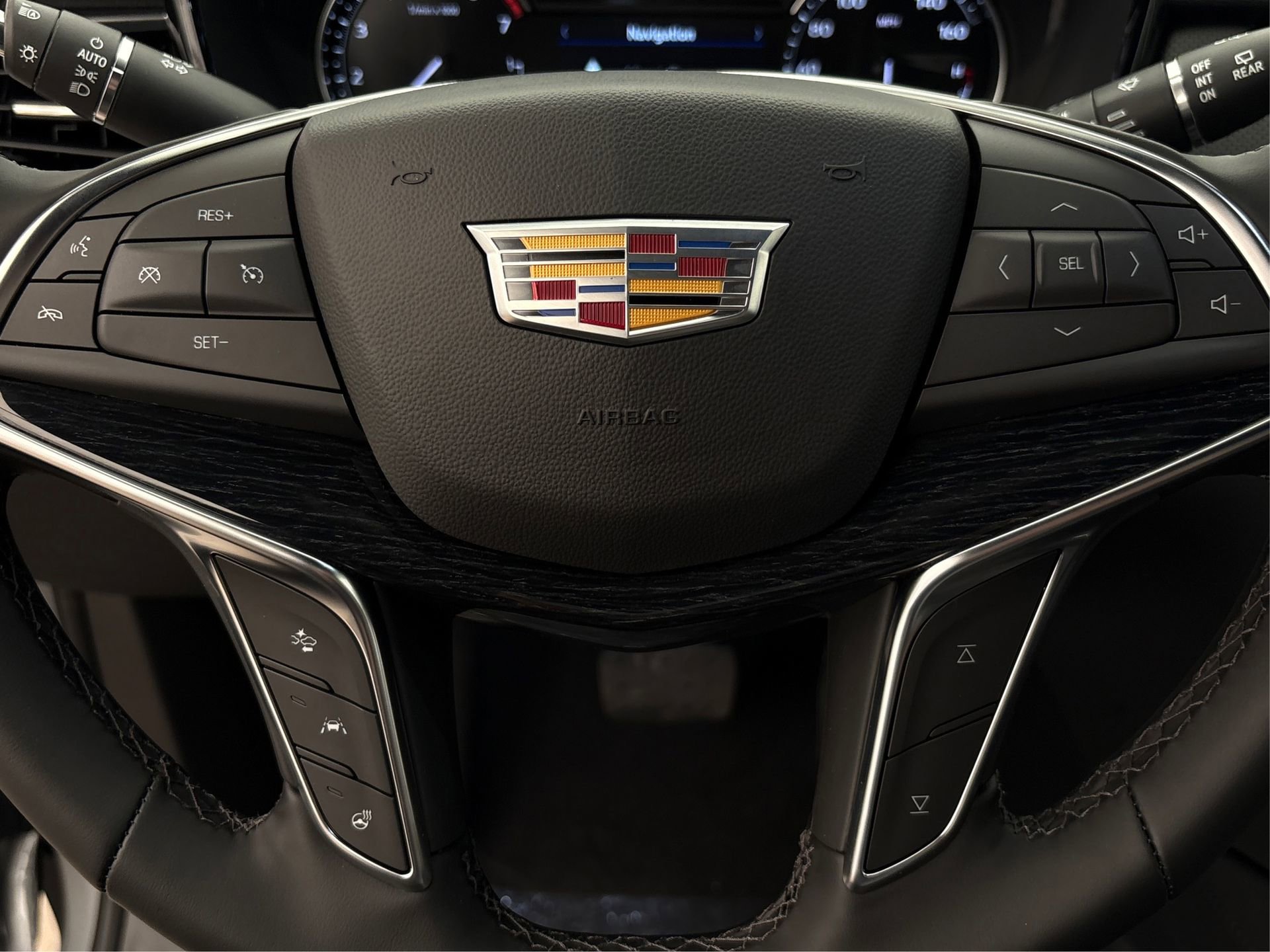 New 2025 Cadillac XT5 Premium Luxury image 19