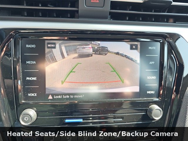 Used 2020 Volkswagen Passat 2.0T SE image 21