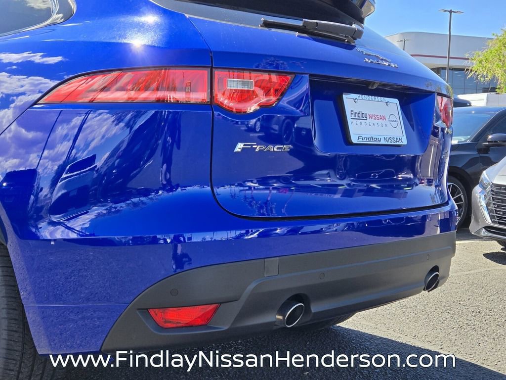 Used 2018 Jaguar F-PACE R-Sport AWD/4WD image 5