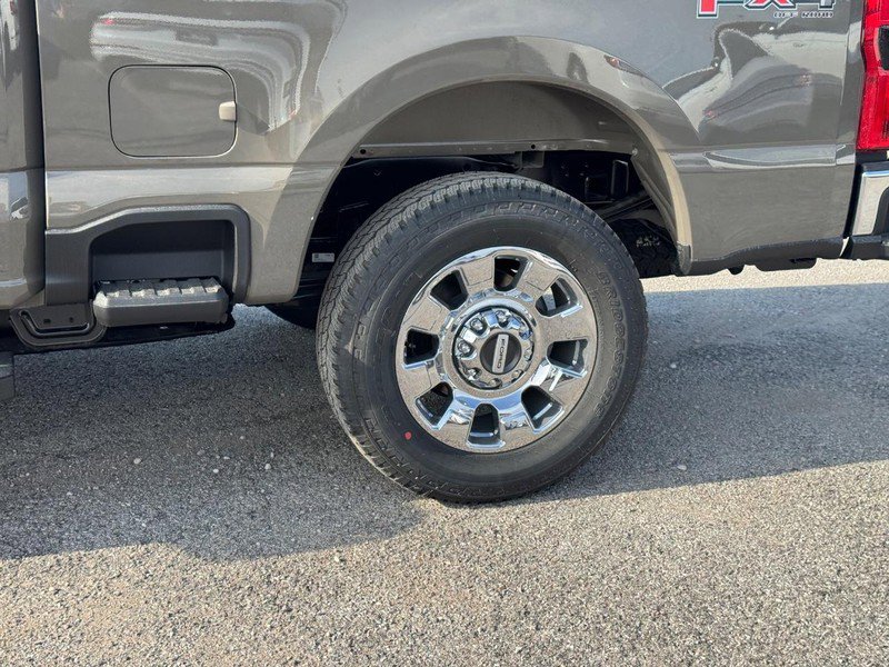 New 2026 Ford F250 Lariat w/ Lariat Premium Package image 11