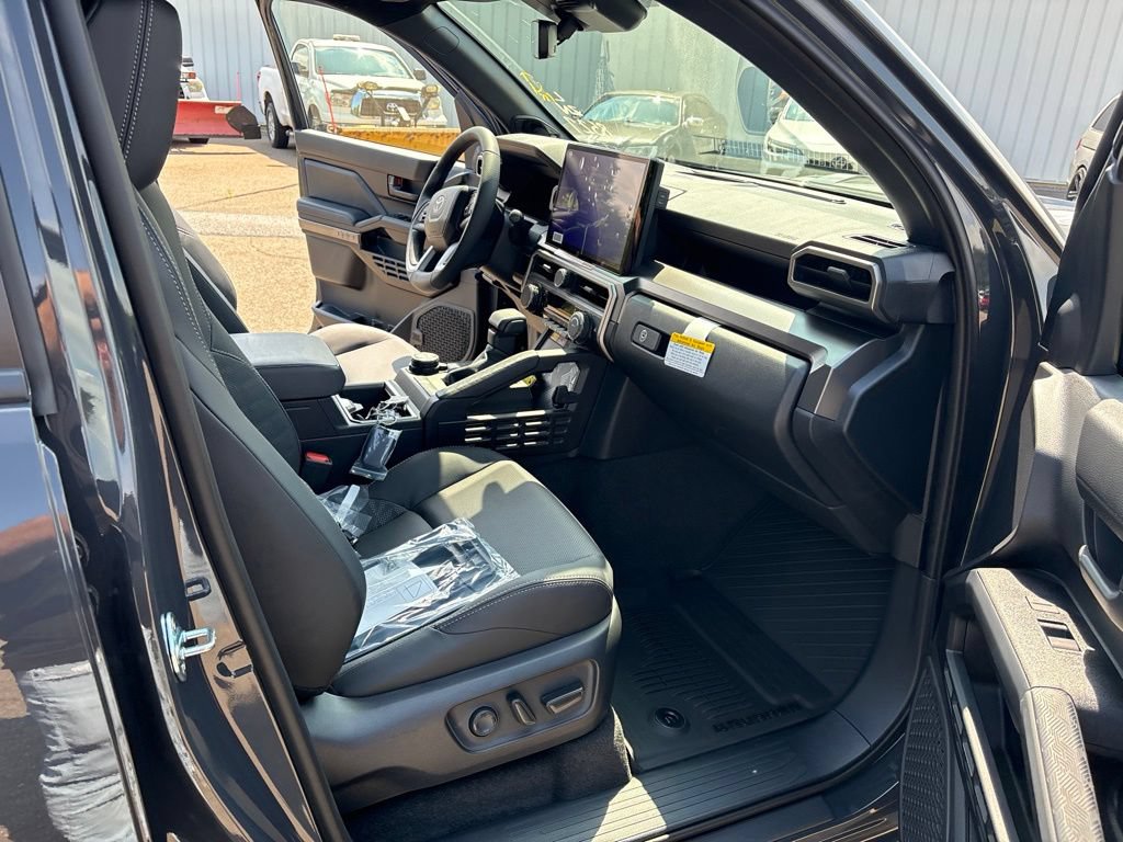 Used 2026 Toyota 4Runner TRD Sport Premium AWD/4WD image 18