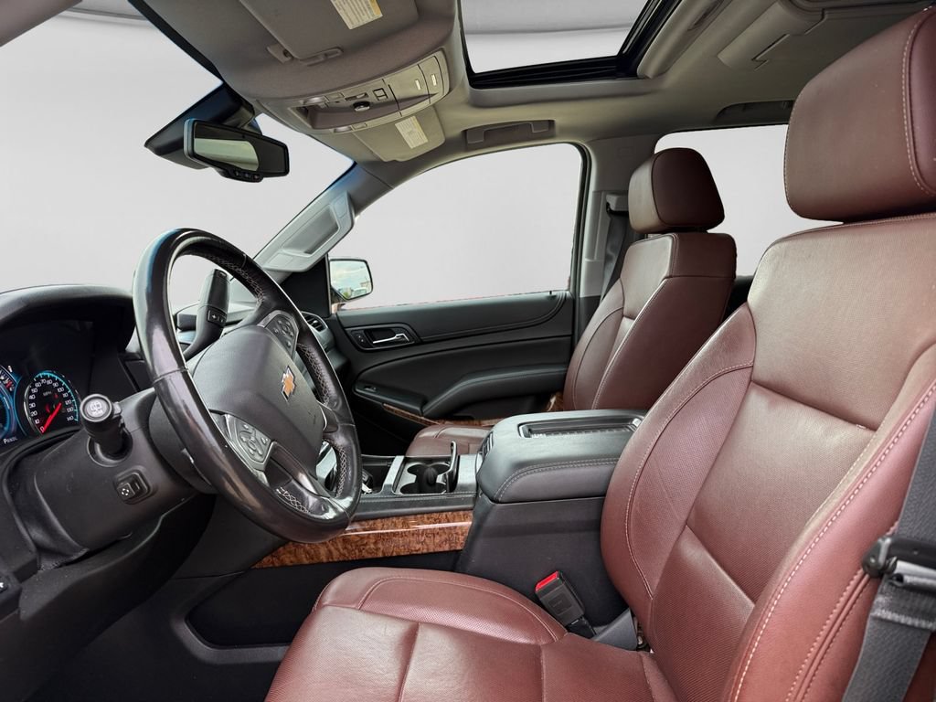 Used 2019 Chevrolet Tahoe Premier w/ Premier Plus Edition AWD/4WD image 21