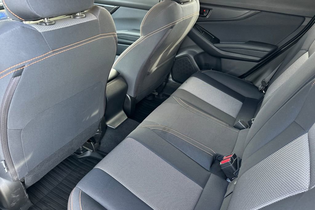 Used 2022 Subaru Crosstrek 2.0i Premium image 12