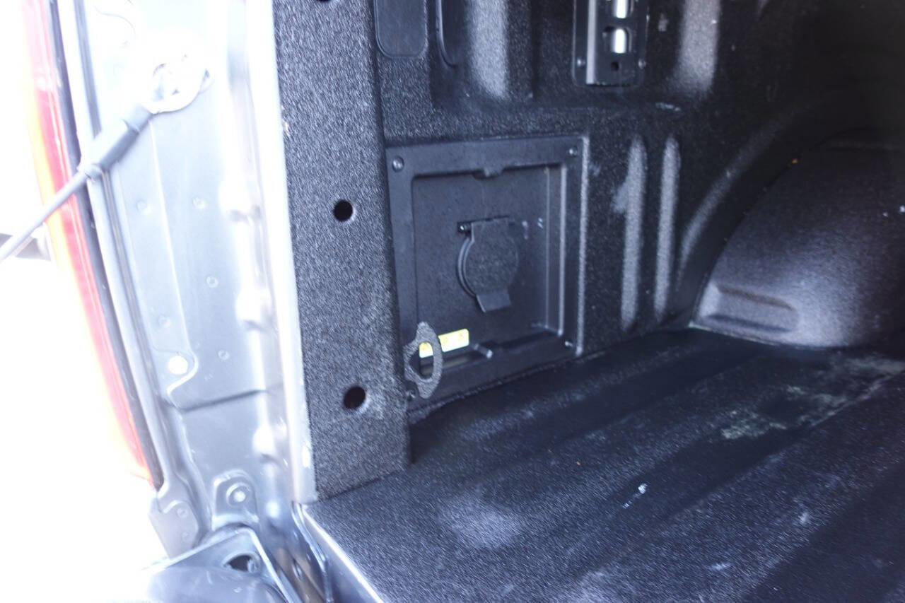 Used 2024 Ford F150 XLT w/ Equipment Group 302A MID image 26