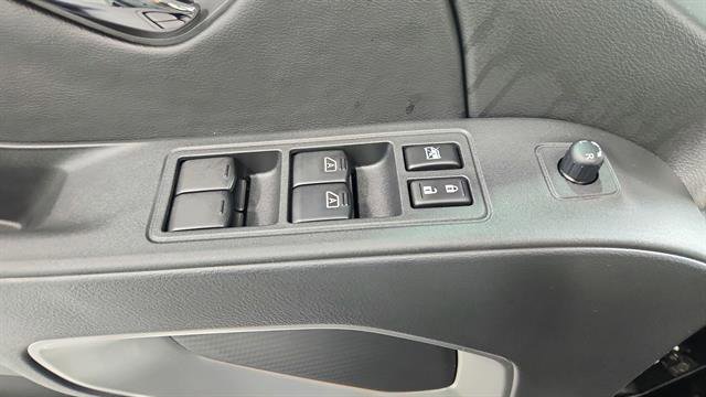 New 2026 Nissan Frontier SV image 18