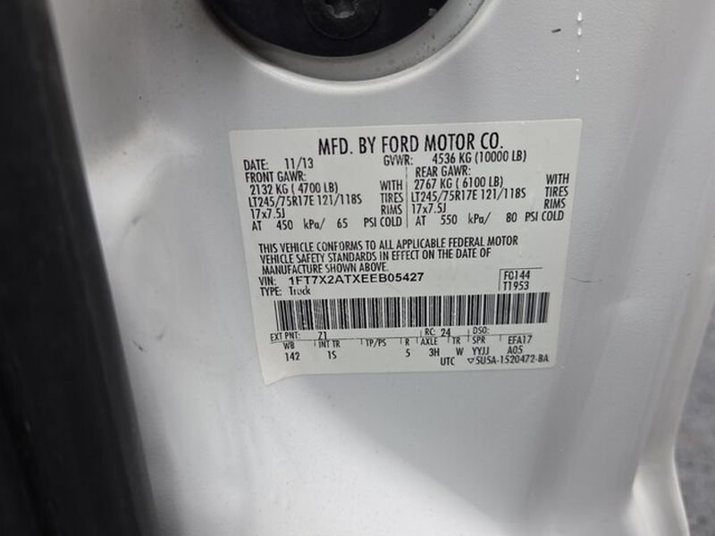 Used 2014 Ford F250 XL w/ Power Equipment Group RWD image 17