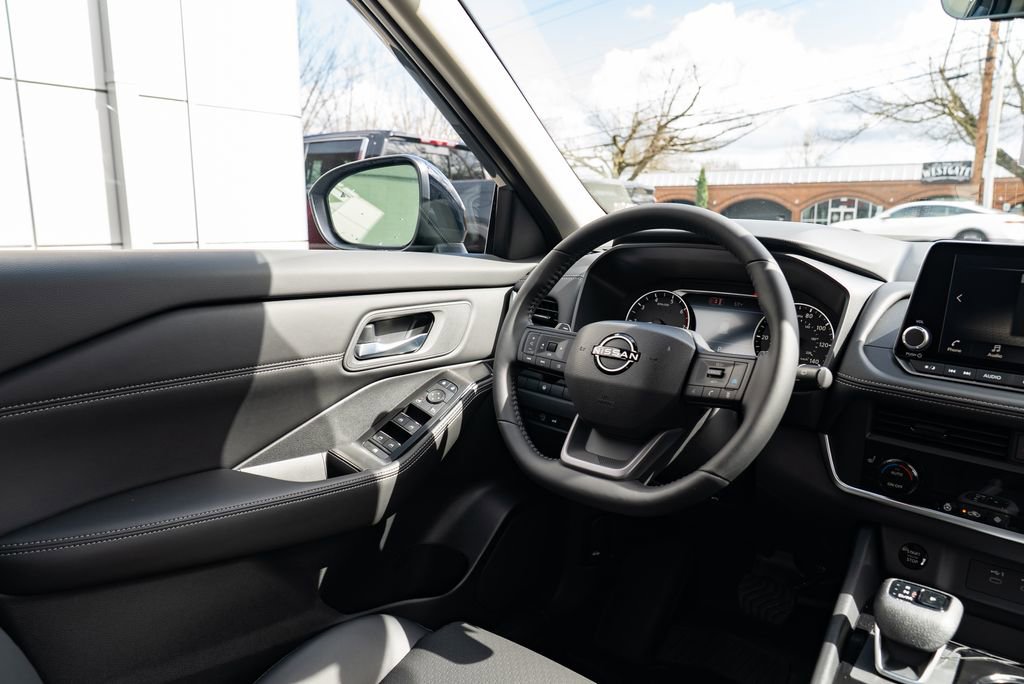 New 2026 Nissan Rogue SV image 11