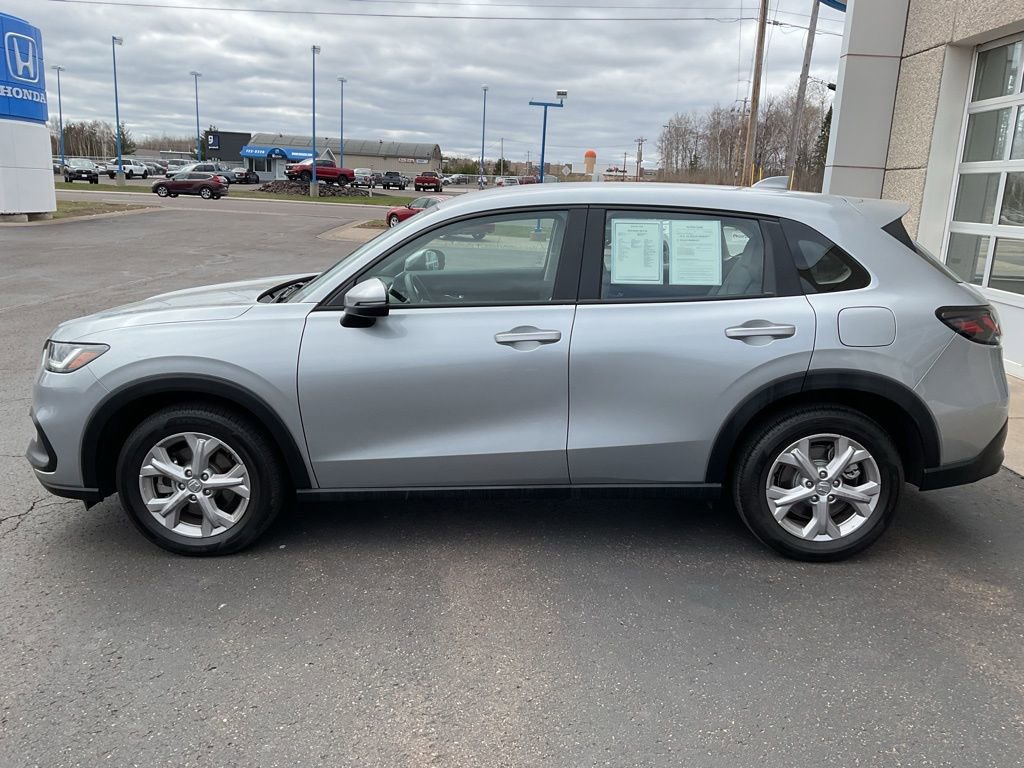 Used 2024 Honda HR-V LX image 8