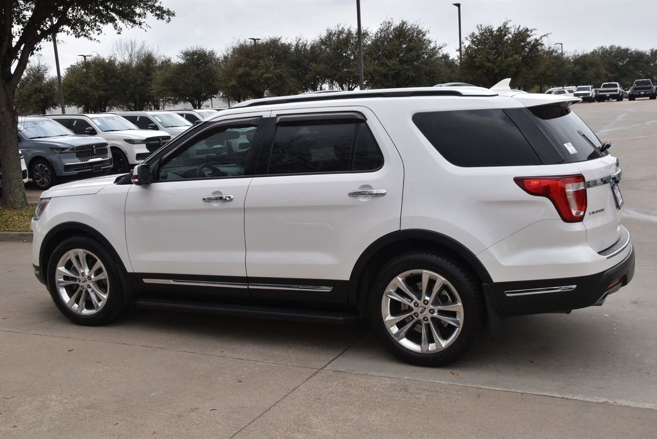 Used 2018 Ford Explorer Limited w/ Equipment Group 301A image 11