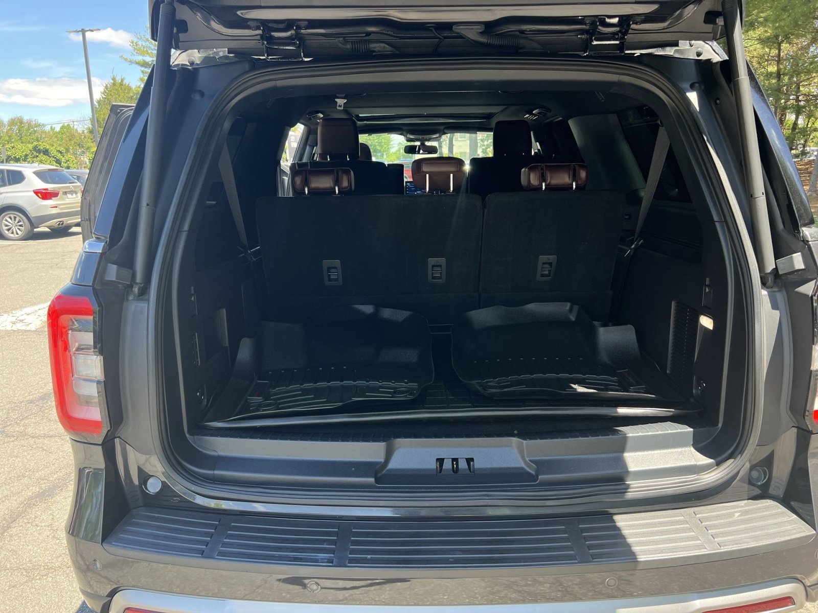 Used 2022 Ford Expedition Max Limited AWD/4WD image 15