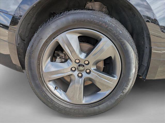 Used 2023 Land Rover Range Rover Velar R-Dynamic S image 25